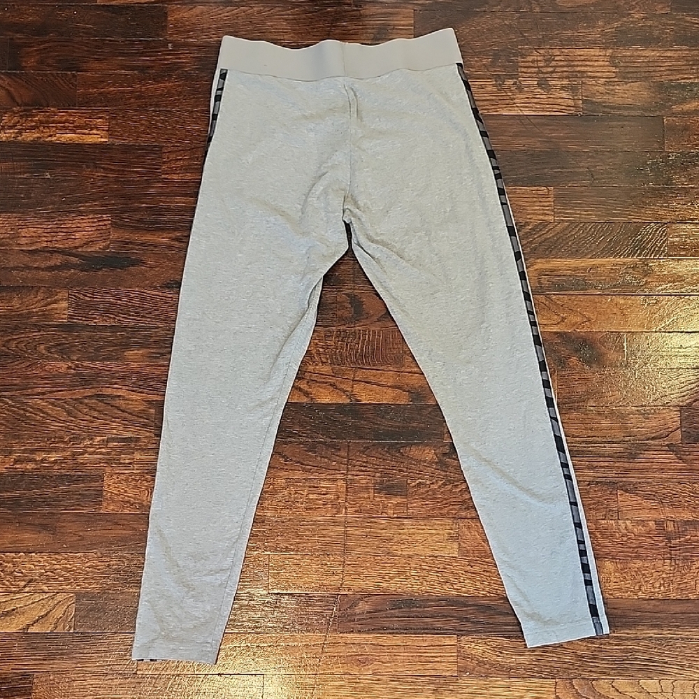 Adidas Gray Workout Leggings with Black and Grey Print Stripes - Picture 4 of 7